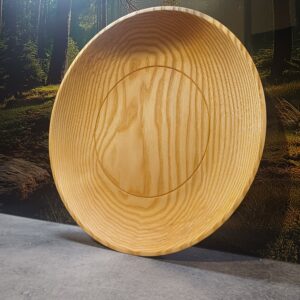 Ręcznie wykonany półmisek z drewna jesionu – 30 cm | handmade